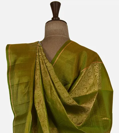creme-soft-silk-saree-d09123663-c