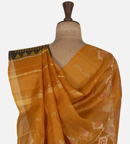 deep-maroon-soft-silk-saree-d09123915-c