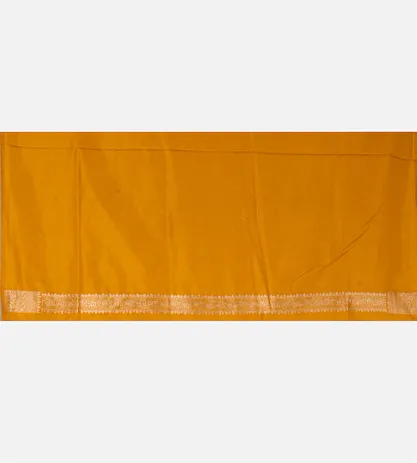 yellow-banarasi-silk-saree-d09128877-d