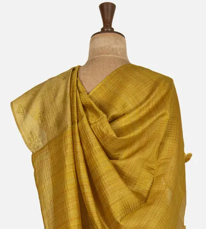 gold-tussar-saree-d09124065-c