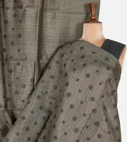grey-tussar-saree-d09124062-a