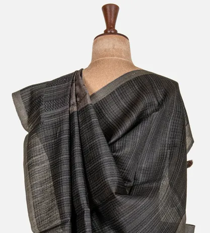 grey-tussar-saree-d09124062-c