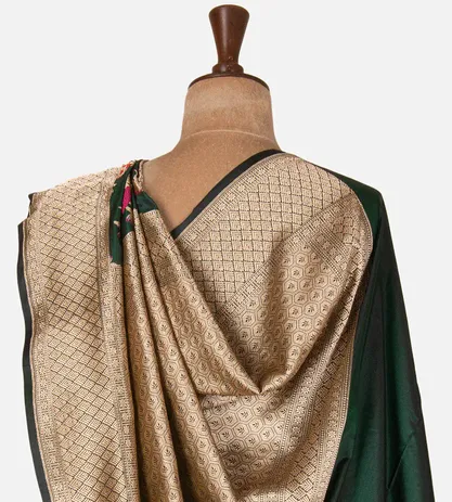 green-banarasi-silk-saree-d09128902-c