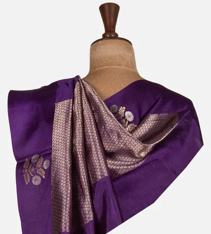 purple-banarasi-kattan-silk-saree-d09127290-c