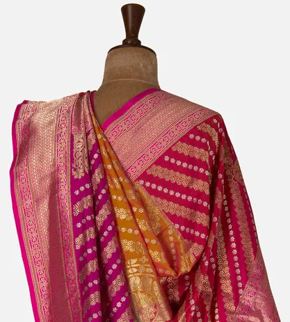 red-banarasi-silk-saree-d08118025-c