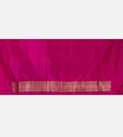 red-banarasi-silk-saree-d08118025-d