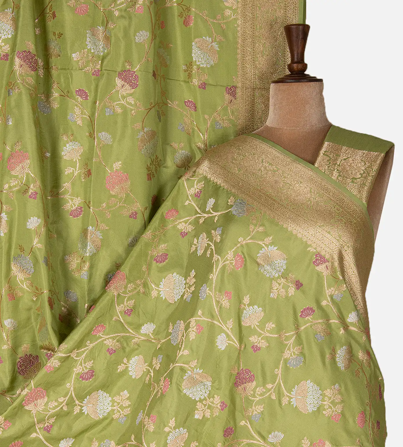 light-green-banarasi-silk-saree-d07112511-a