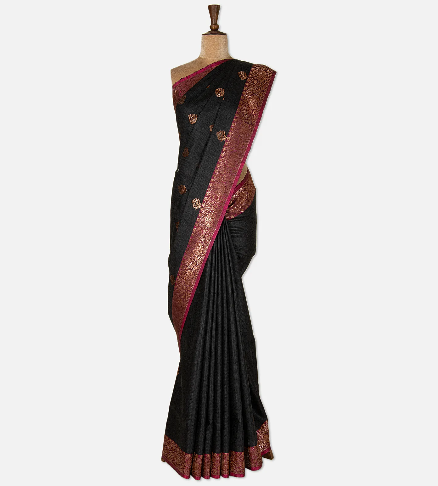 black-banarasi-tussar-saree-d06111106-b