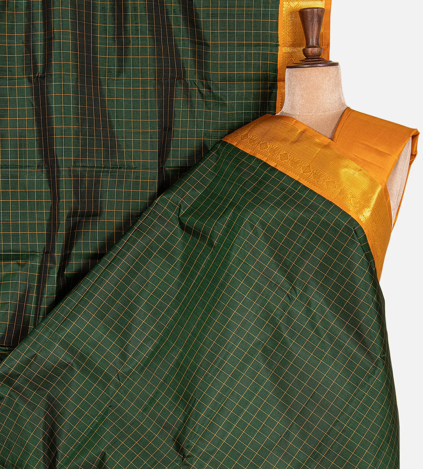 green-kanchipuram-silk-saree-d09121178-a