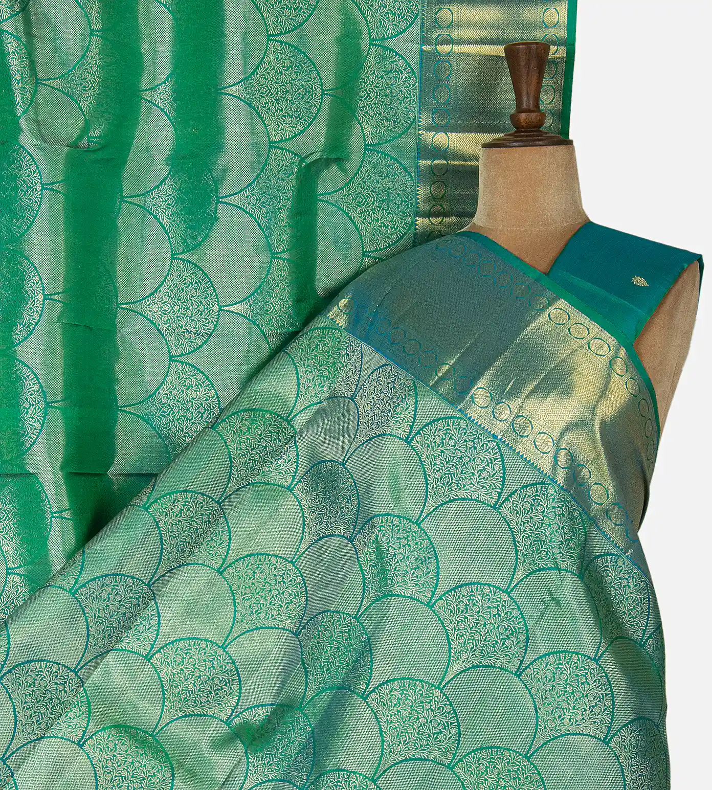 peacock-blue-kanchipuram-silk-saree-d08117323-a