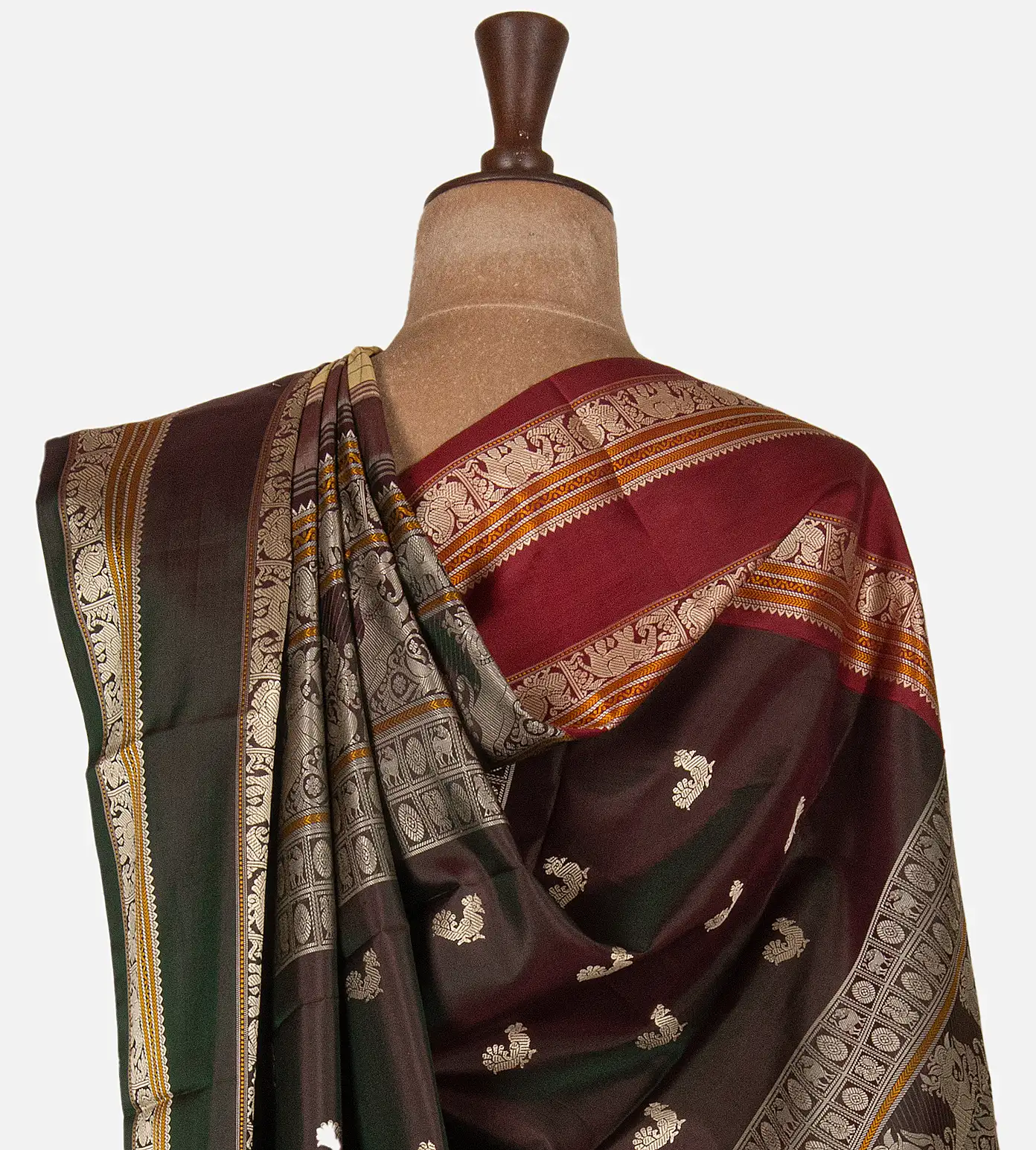 yellow-kanchipuram-silk-saree-d10131048-c