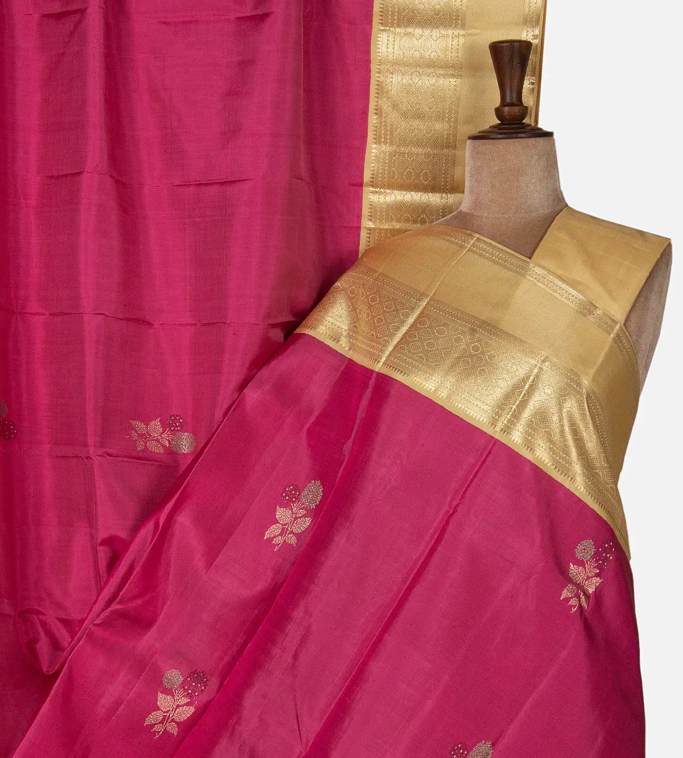 pink-kanchipuram-silk-saree-d09126499-a