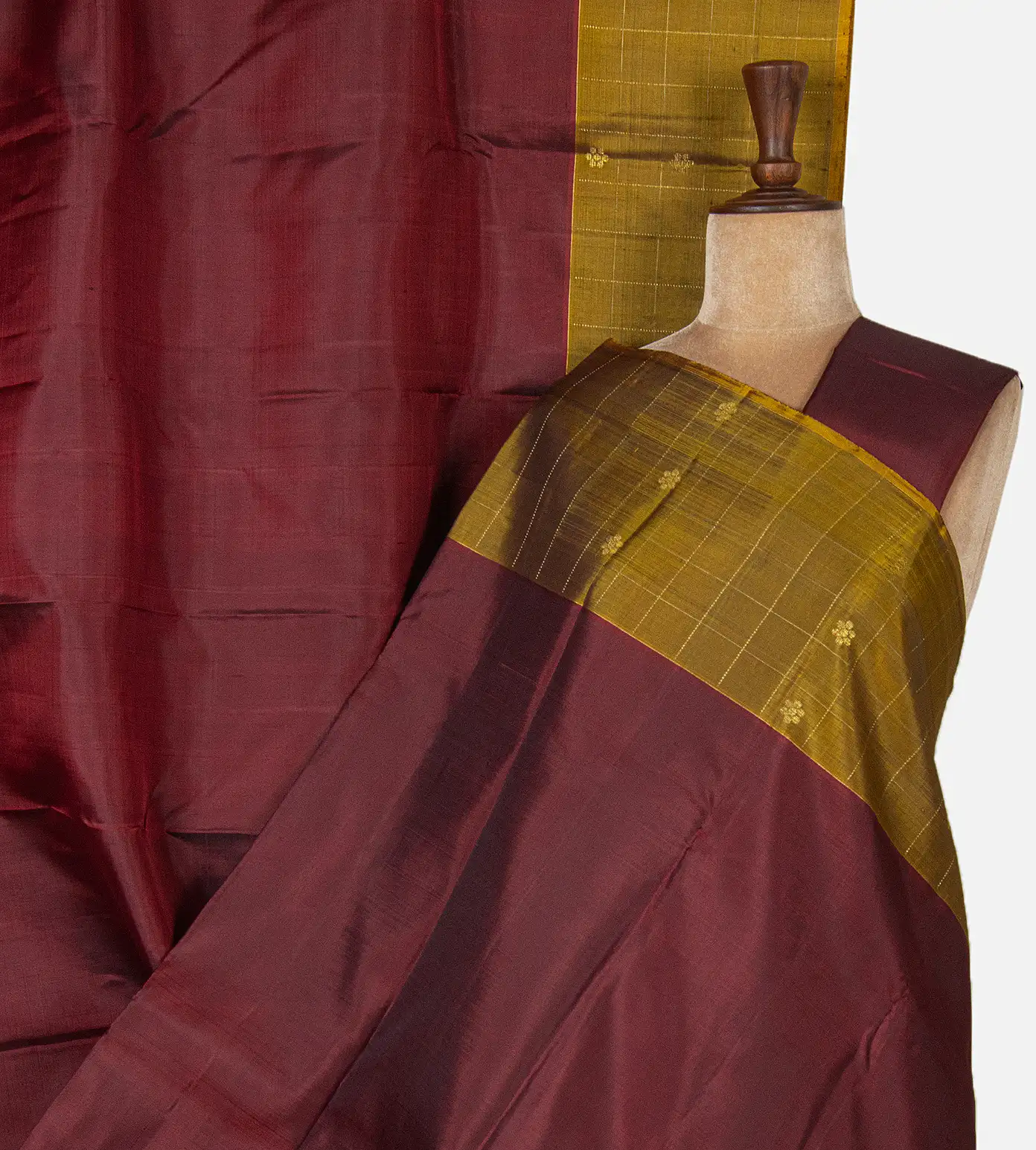 maroon-kanchipuram-silk-saree-d08118562-a