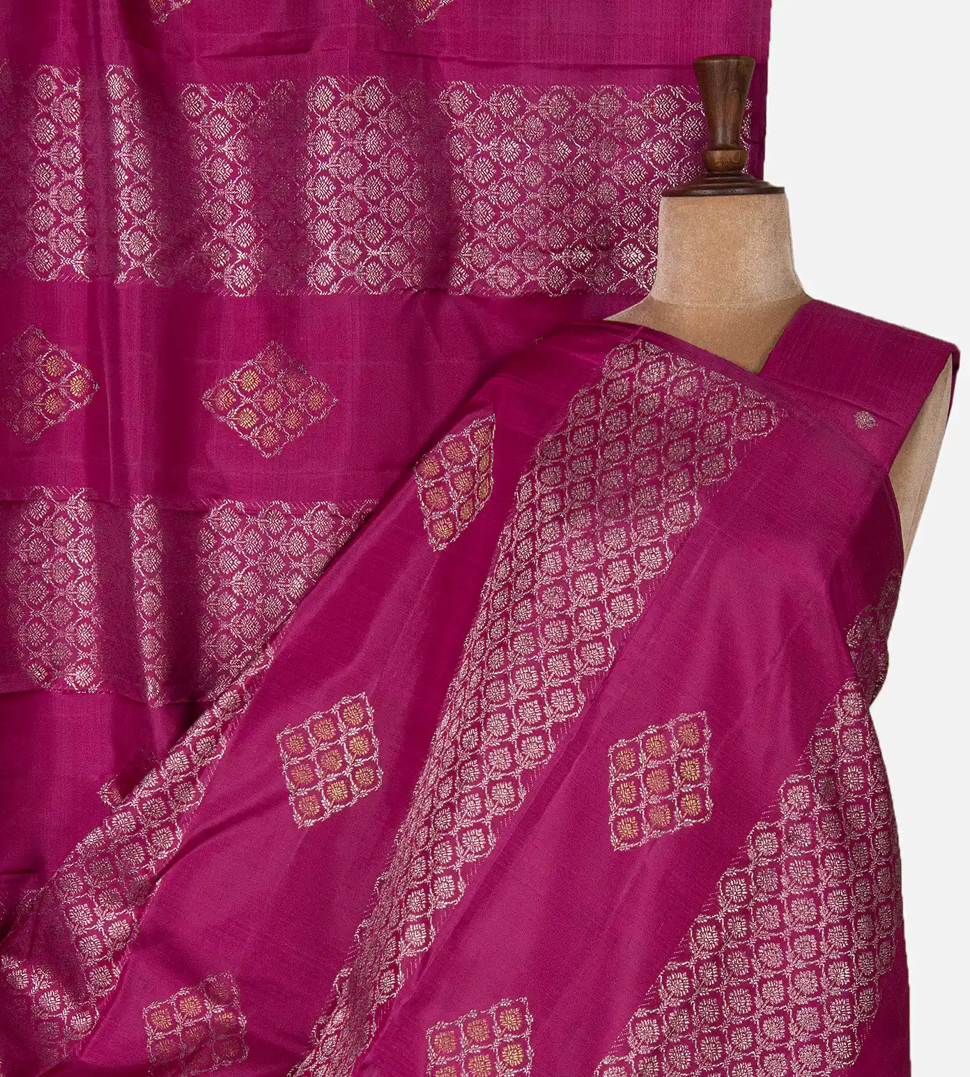 pink-kanchipuram-silk-saree-d08119895-a