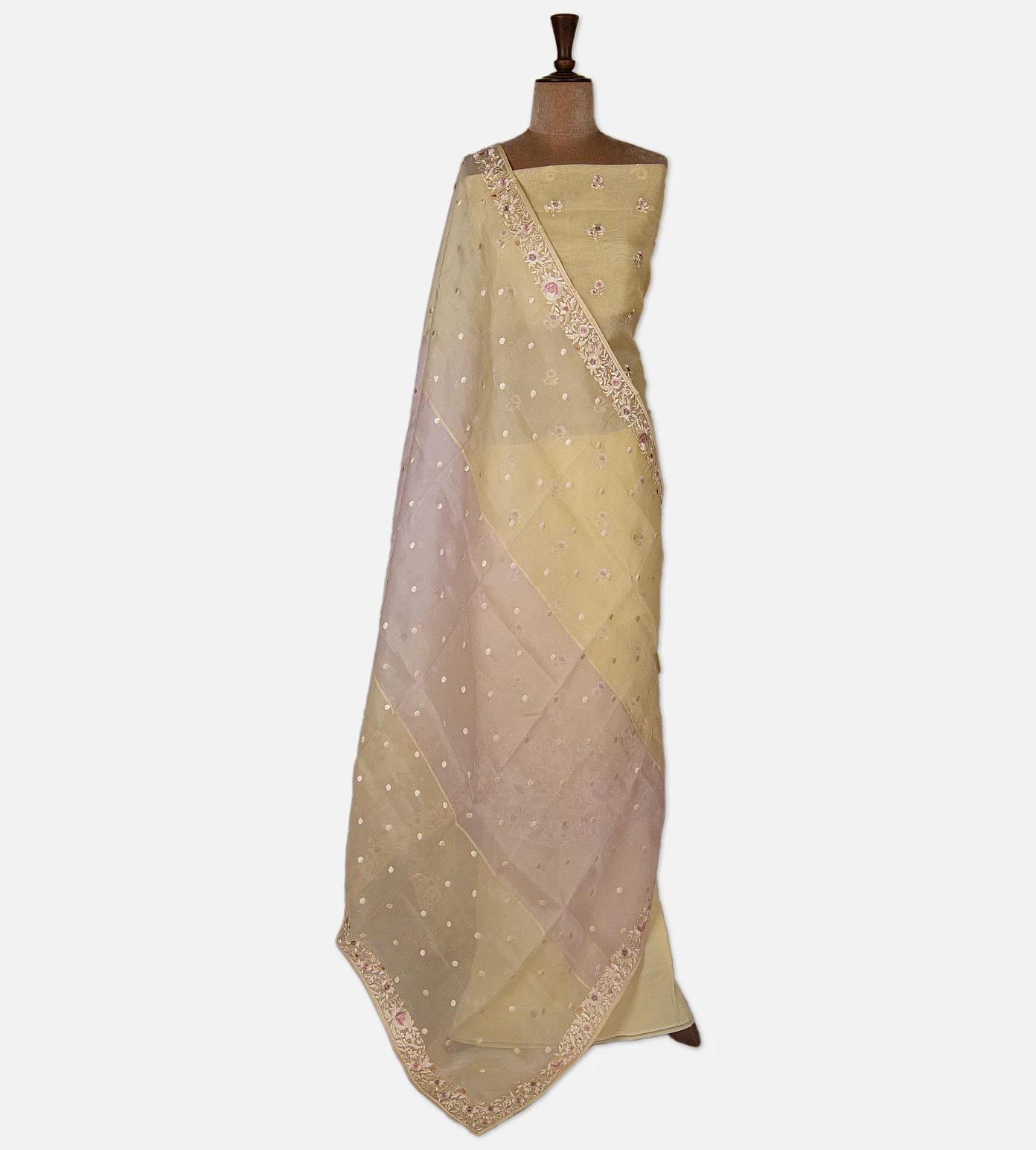 yellow-organza-embroidery-salwar-b0943203-b