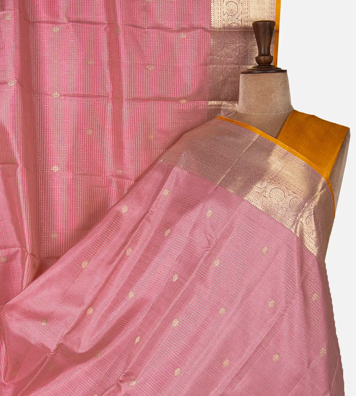 pink-kanchipuram-silk-saree-d09129407-a