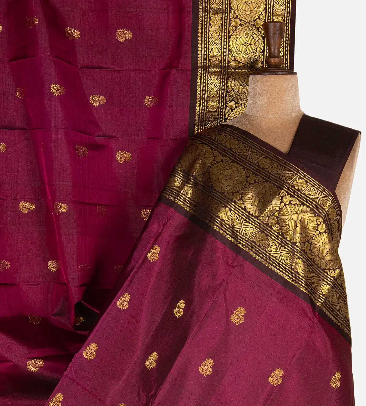pink-kanchipuram-silk-saree-d10133123-a