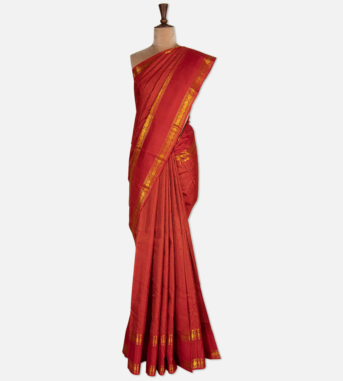 red-kanchipuram-silk-saree-d09123589-b