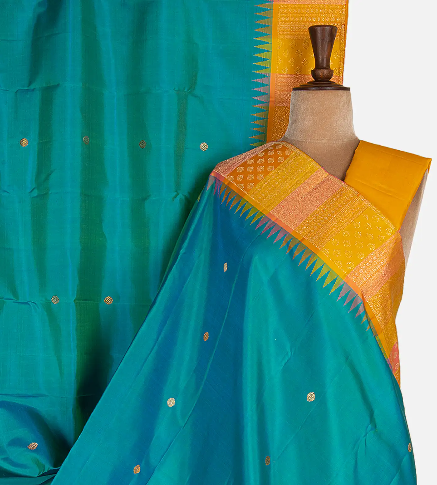 peacock-blue-kanchipuram-silk-saree-d07111801-a