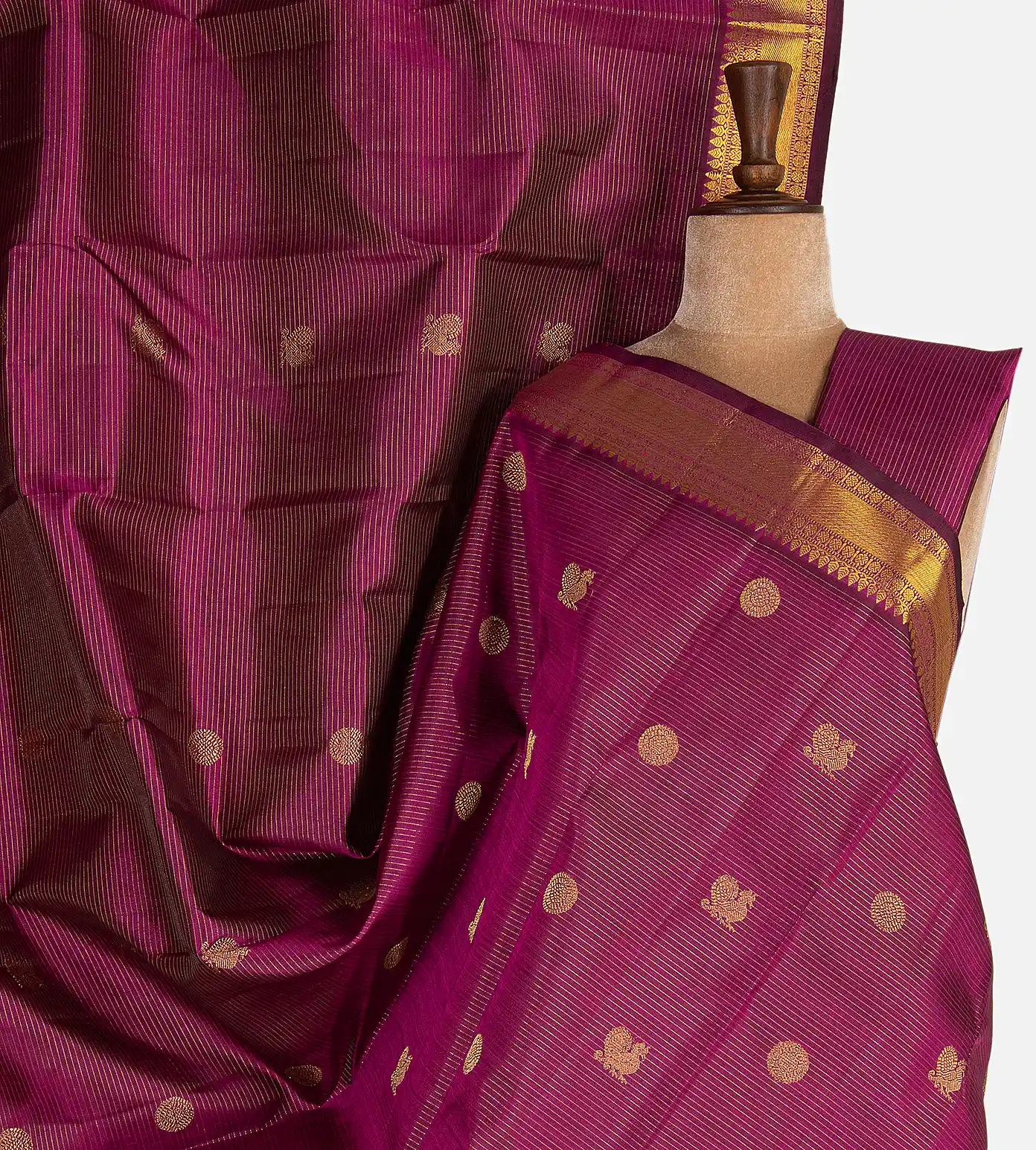 pink-kanchipuram-silk-saree-d10132858-a
