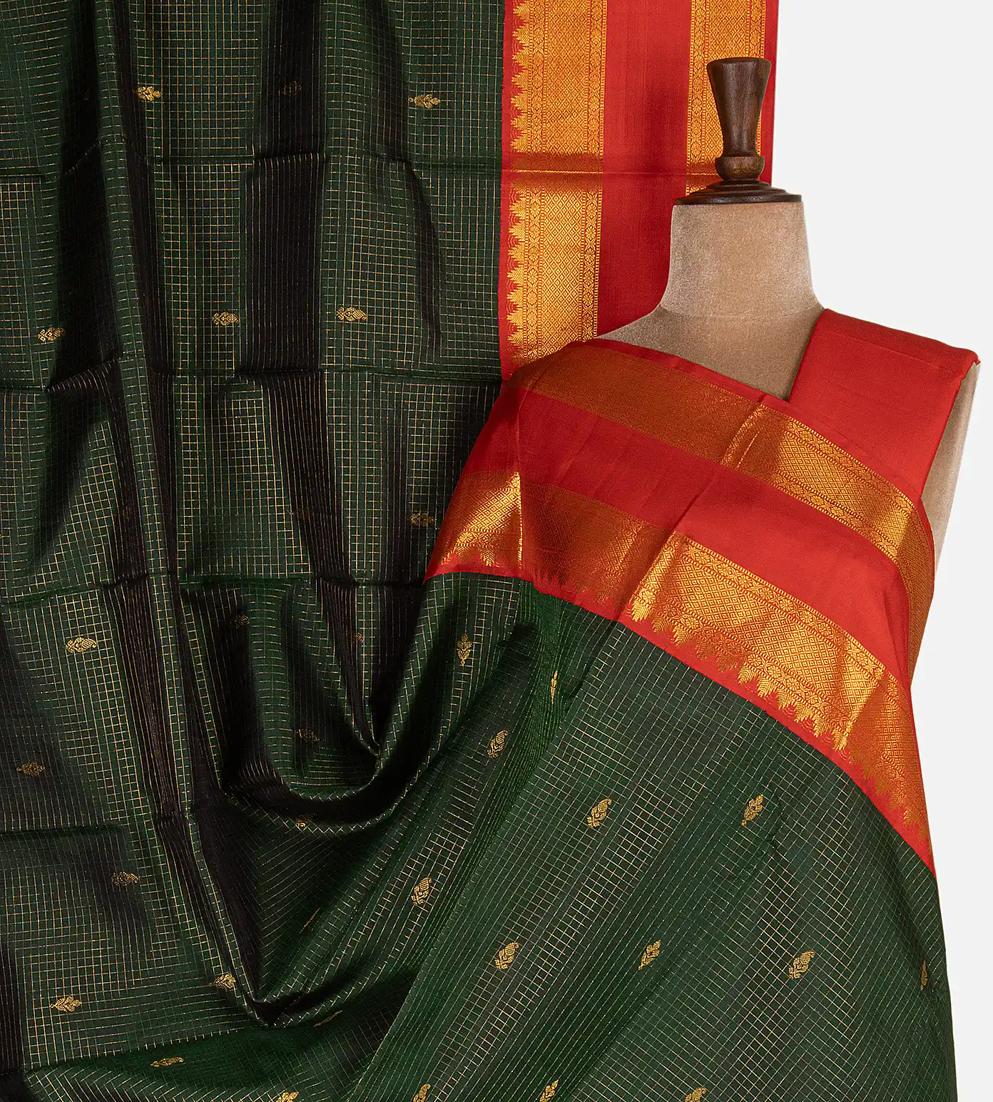 green-kanchipuram-silk-saree-d08116341-a