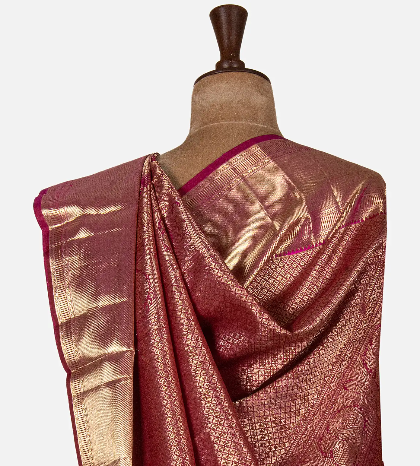 pink-kanchipuram-silk-saree-d08117329-c