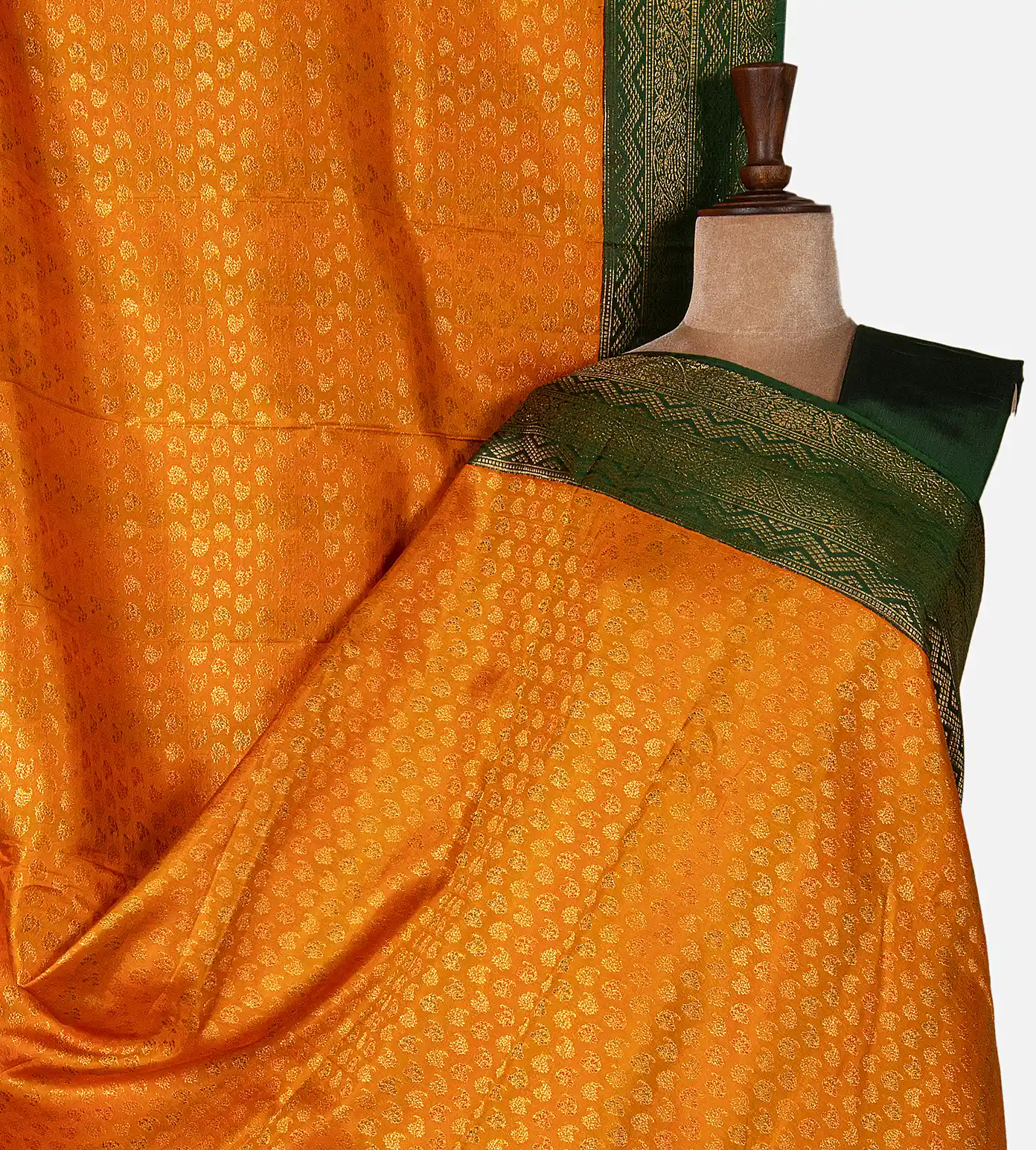 orange-kanchipuram-silk-saree-c0151489-a