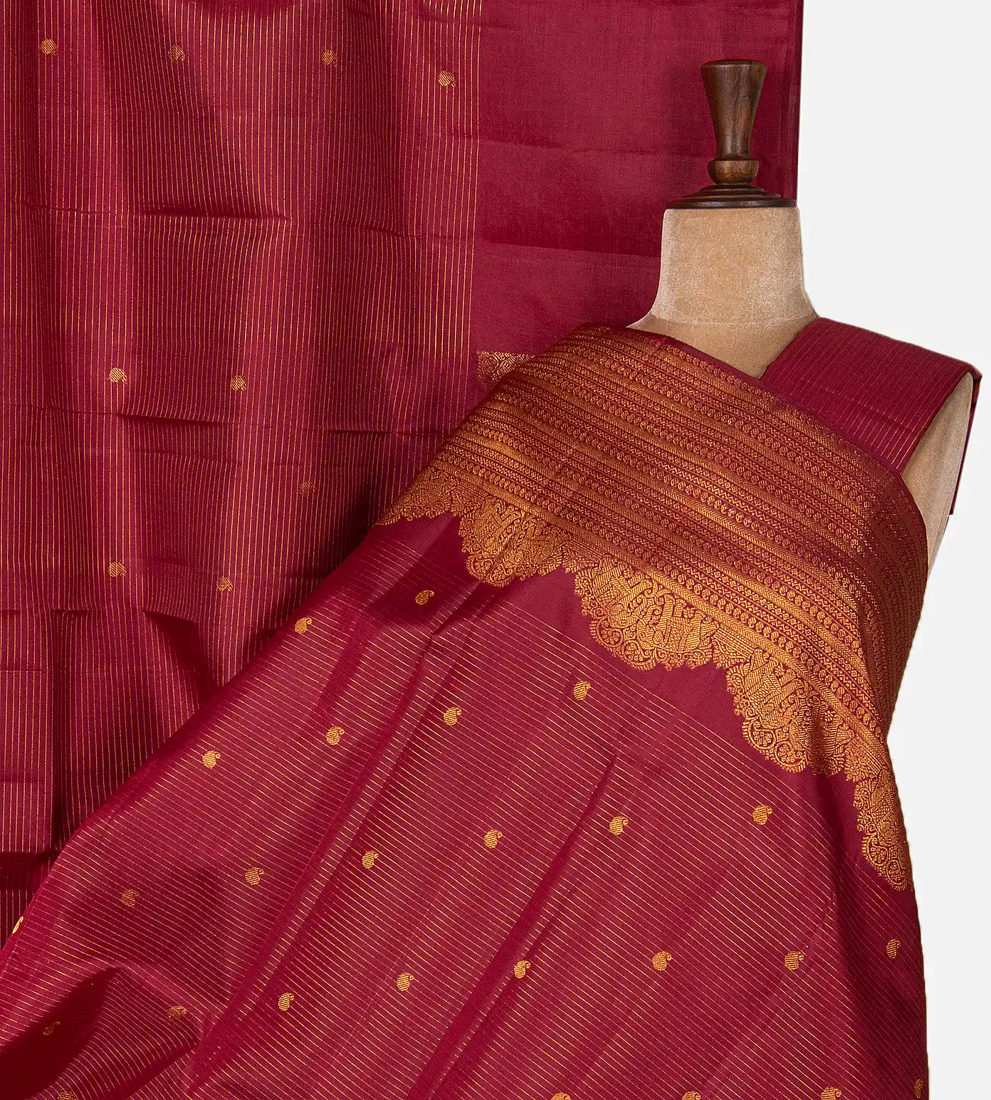 maroon-kanchipuram-silk-saree-d10130070-a