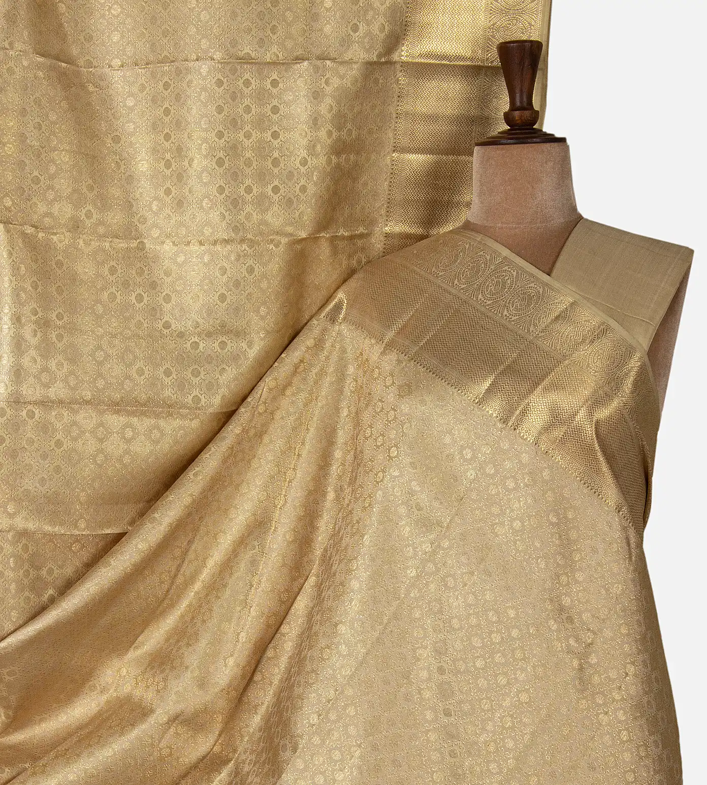 beige-kanchipuram-silk-saree-d08119957-a