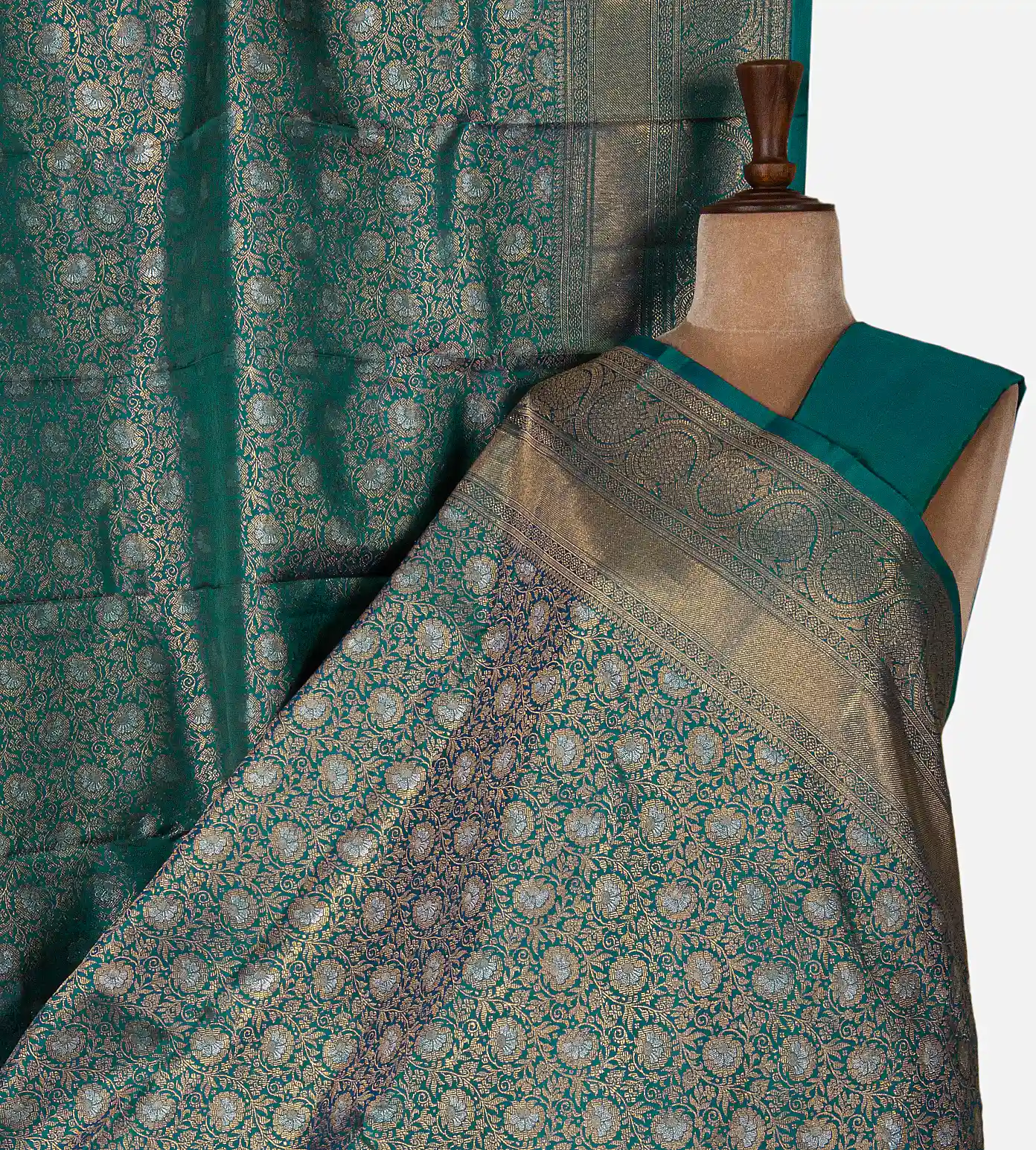 peacock-blue-kanchipuram-silk-saree-d08119907-a