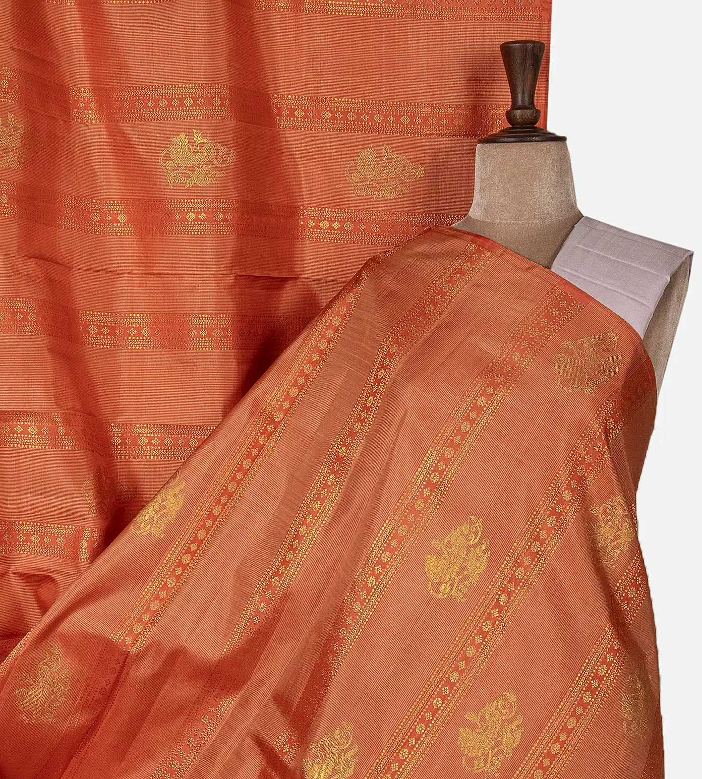 peach-kanchipuram-silk-saree-d10131057-a