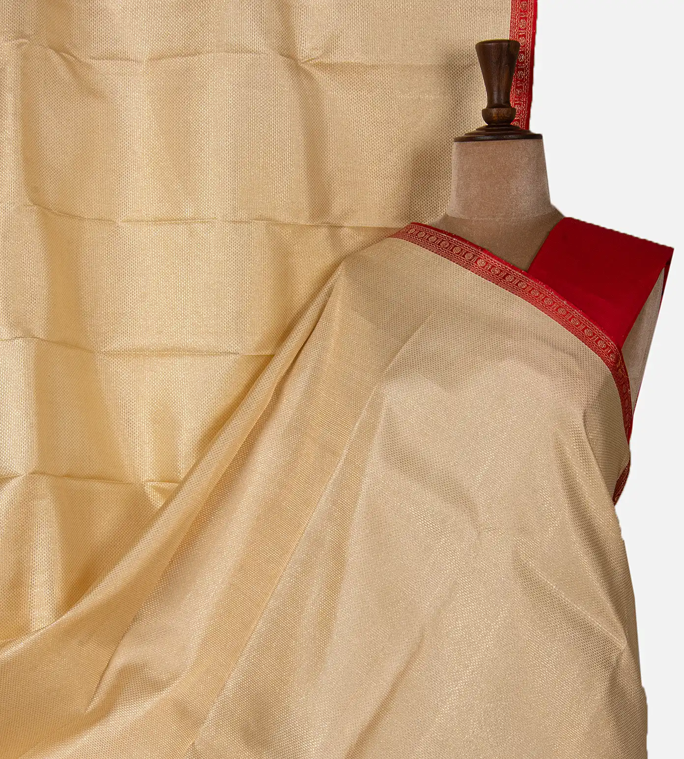 light-beige-kanchipuram-silk-saree-d09129409-a
