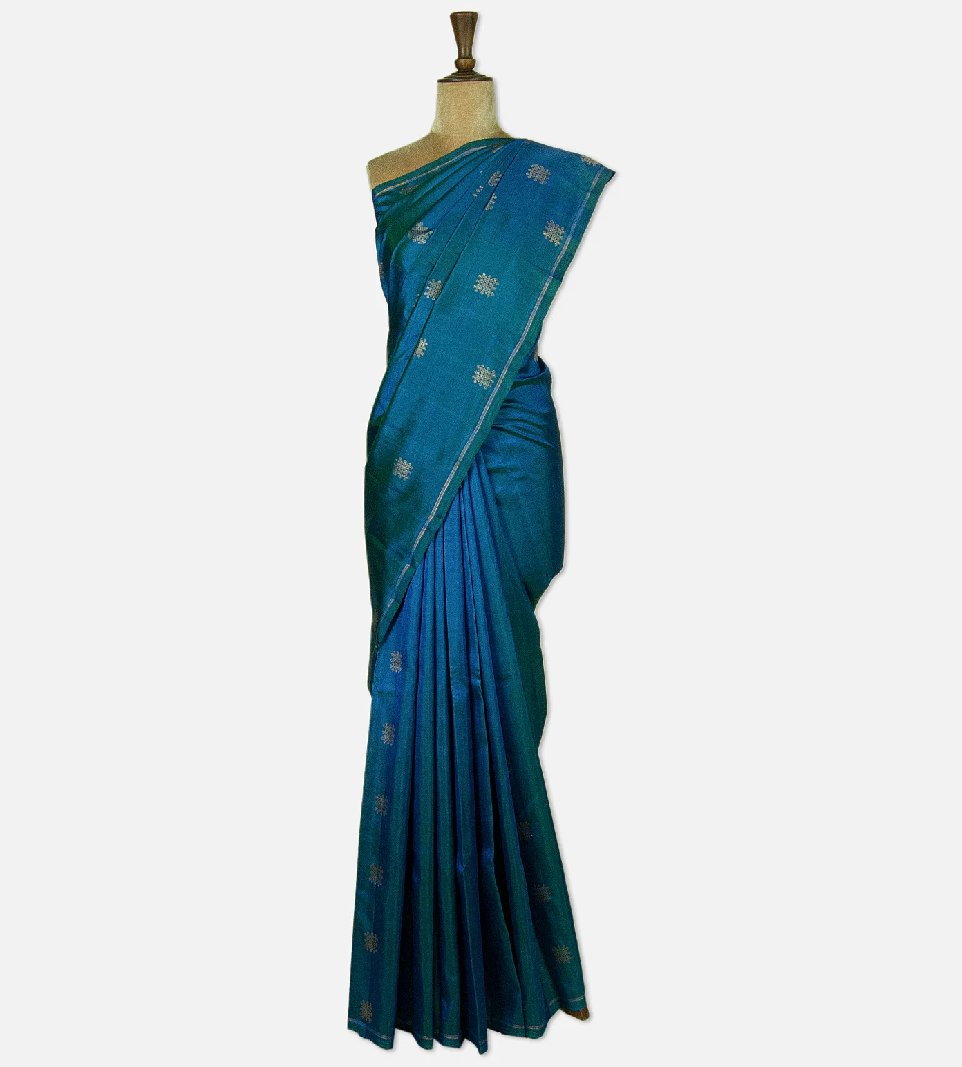peacock-blue-kanchipuram-silk-saree-d10132861-b
