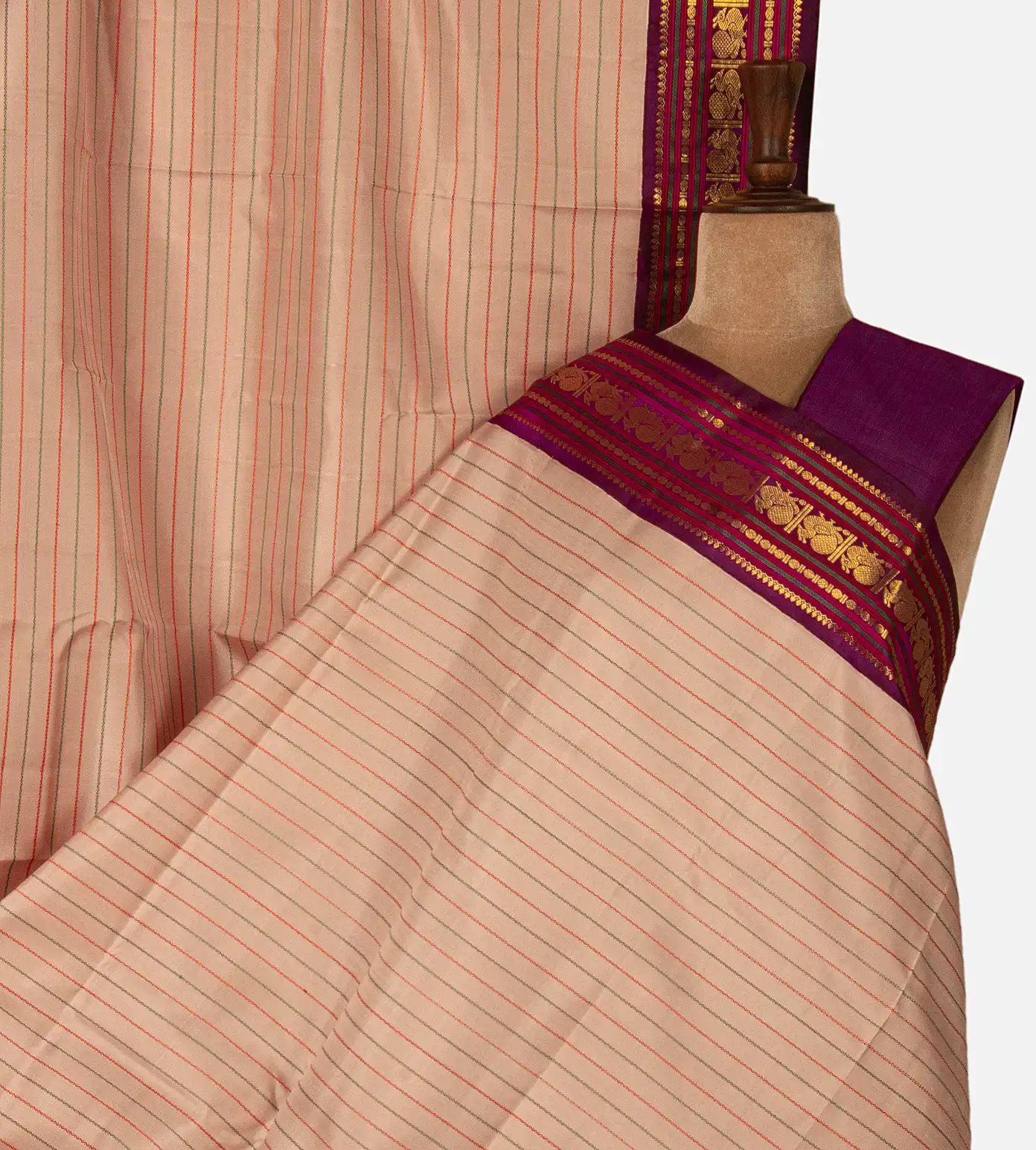 light-peach-kanchipuram-silk-saree-d10130963-a