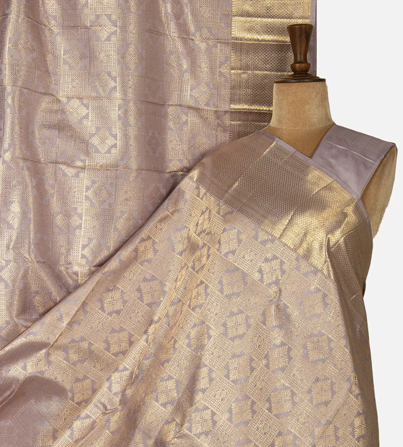 lavender-kanchipuram-silk-saree-d08119953-a