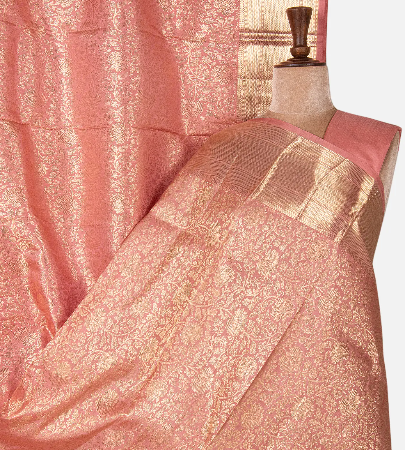 peach-kanchipuram-silk-saree-d06109086-a