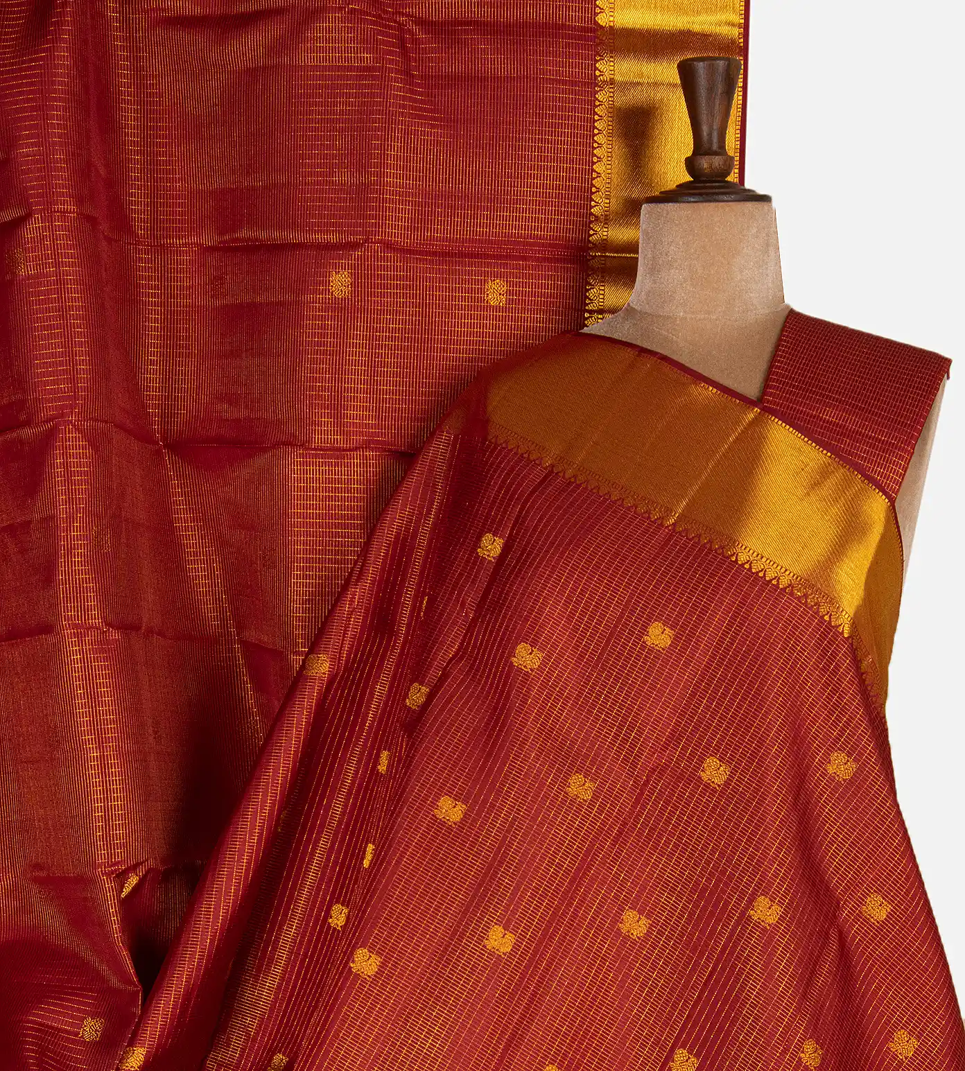 maroon-kanchipuram-silk-sare-d09123397-a