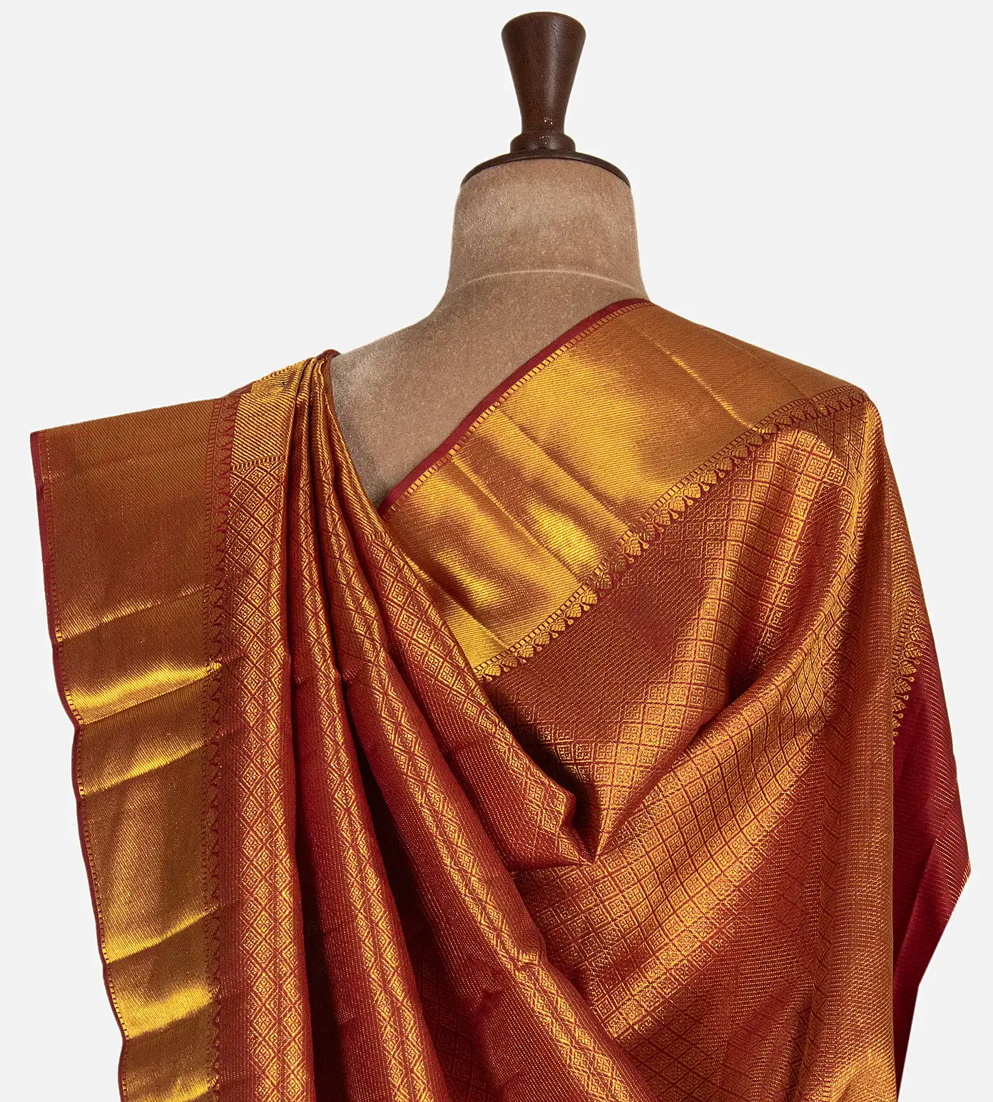 maroon-kanchipuram-silk-sare-d09123397-c