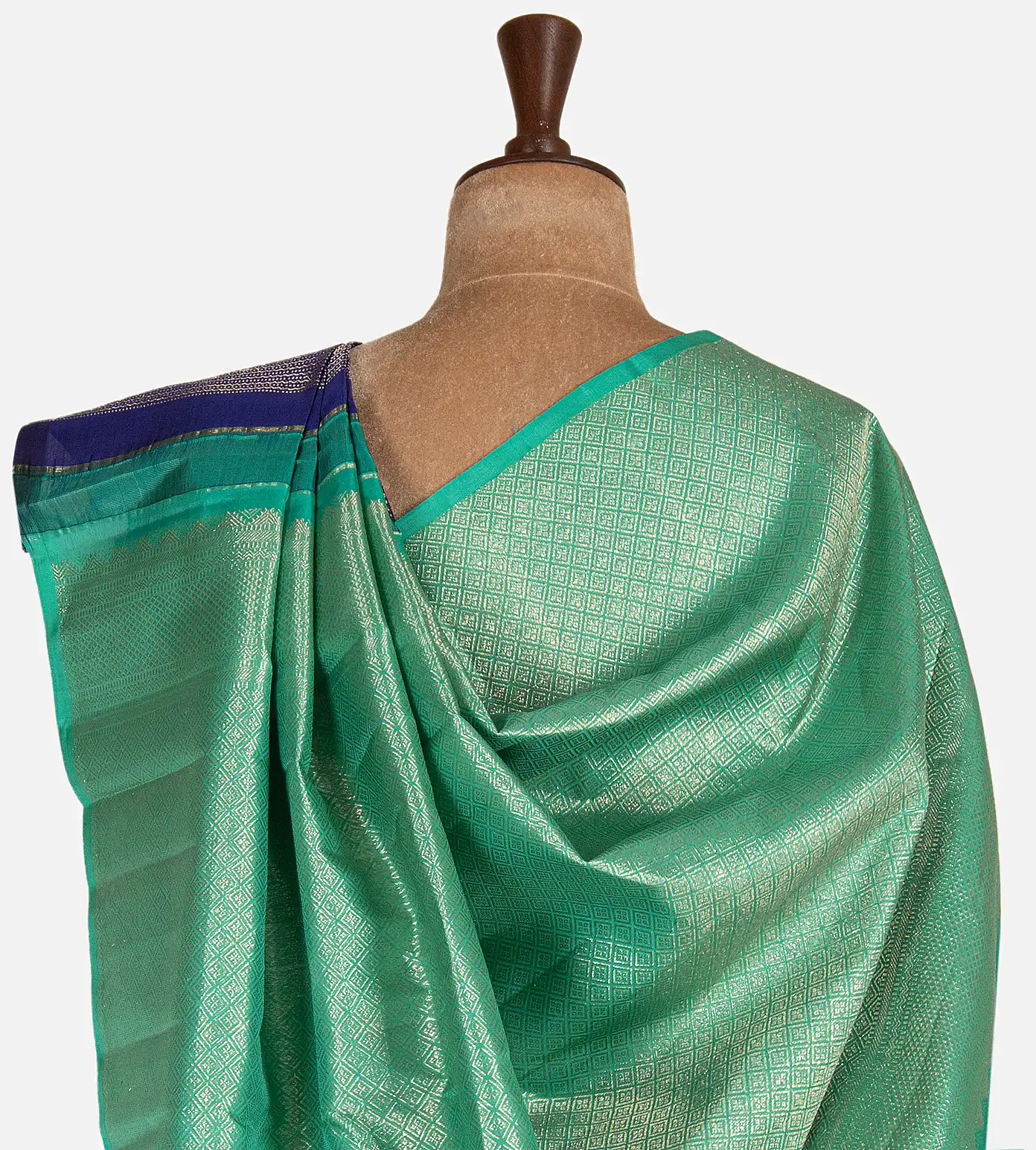 blue-kanchipuram-silk-saree-d10133088-c