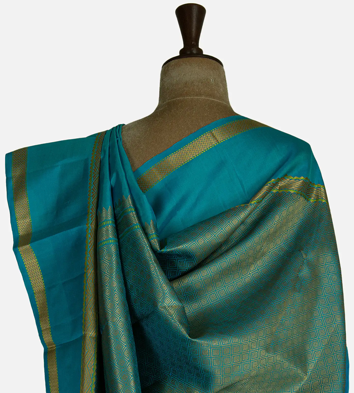 blue-kanchipuram-silk-saree-d09123386-c