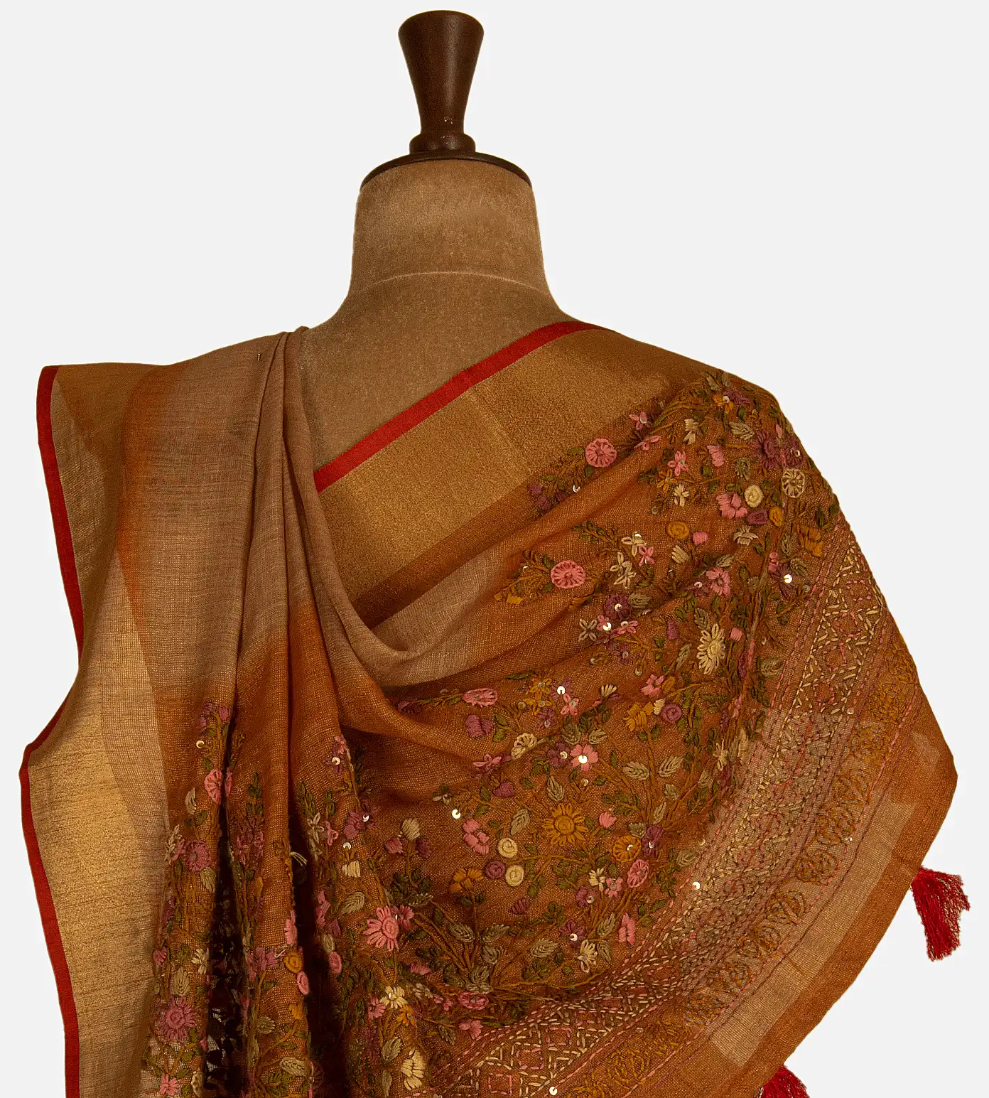 yellow-linen-saree-d10132191-c