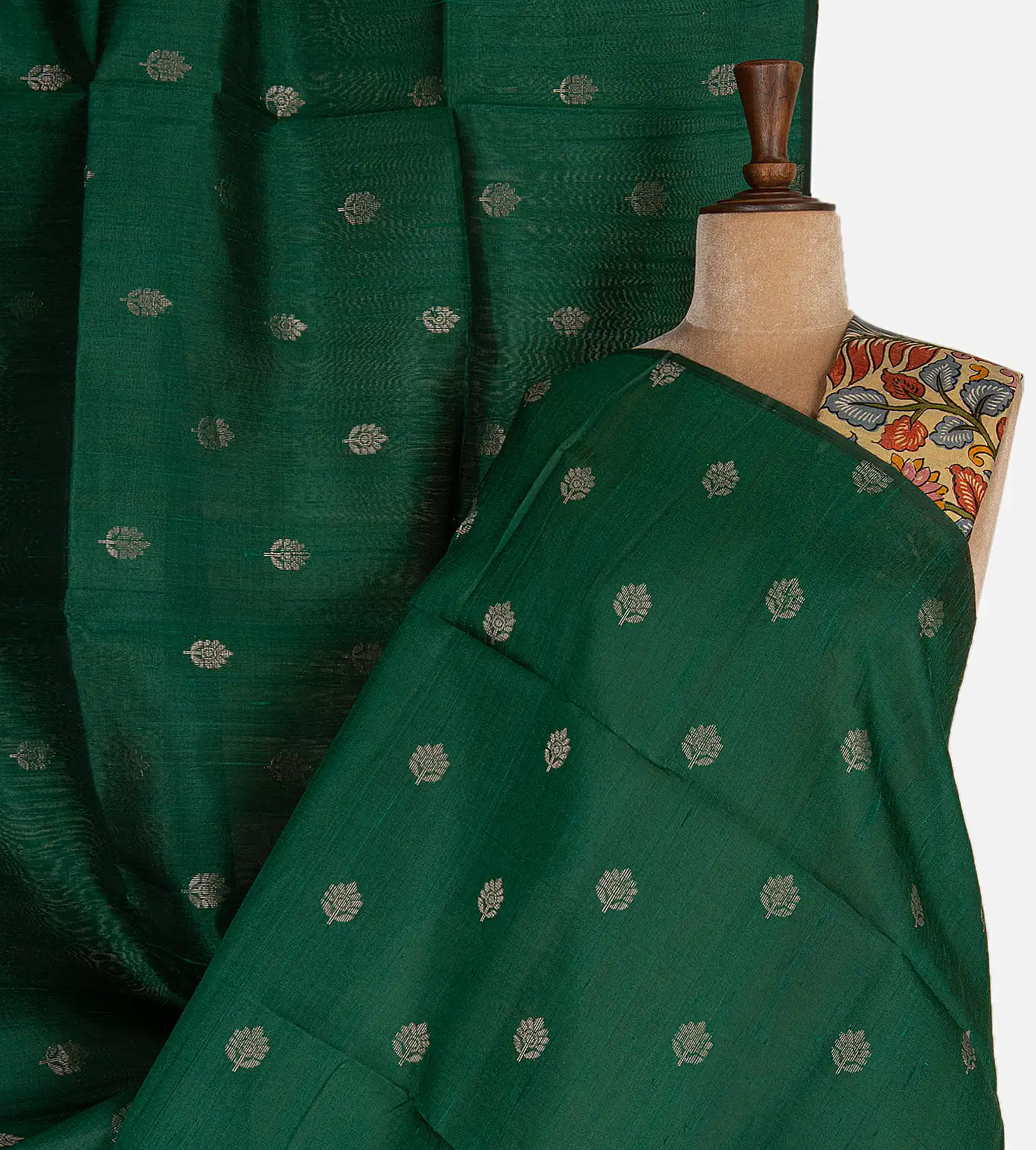green-raw-silk-saree-d09128670-a