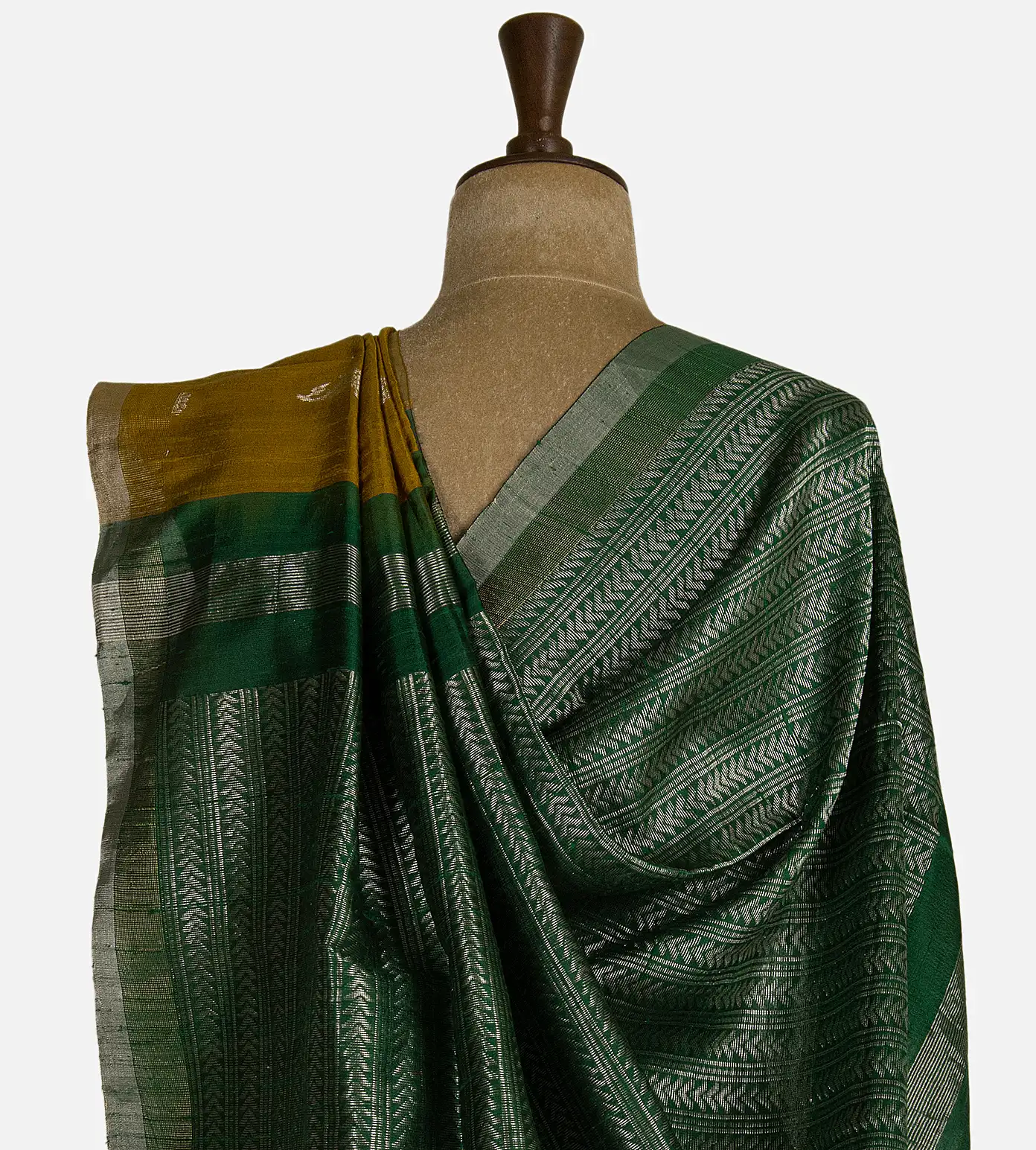 yellow-raw-silk-saree-d09128696-c