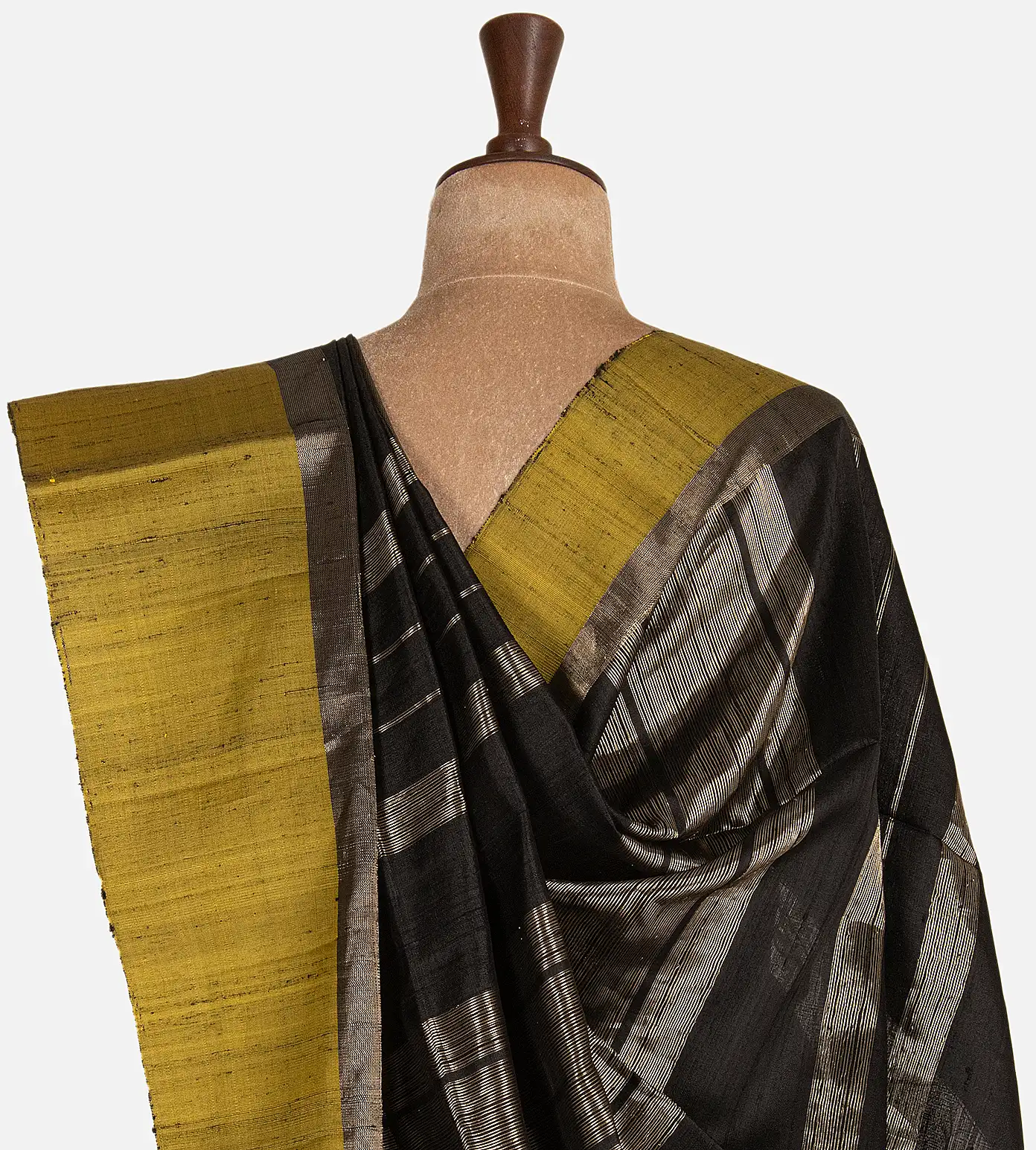 black-raw-silk-saree-d11134736-c