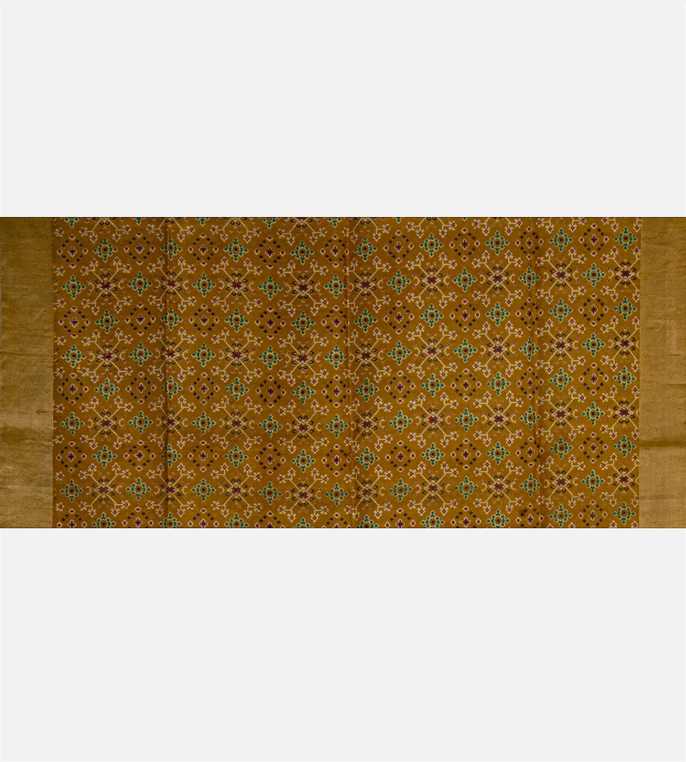 yellow-raw-silk-saree-d11134678-d