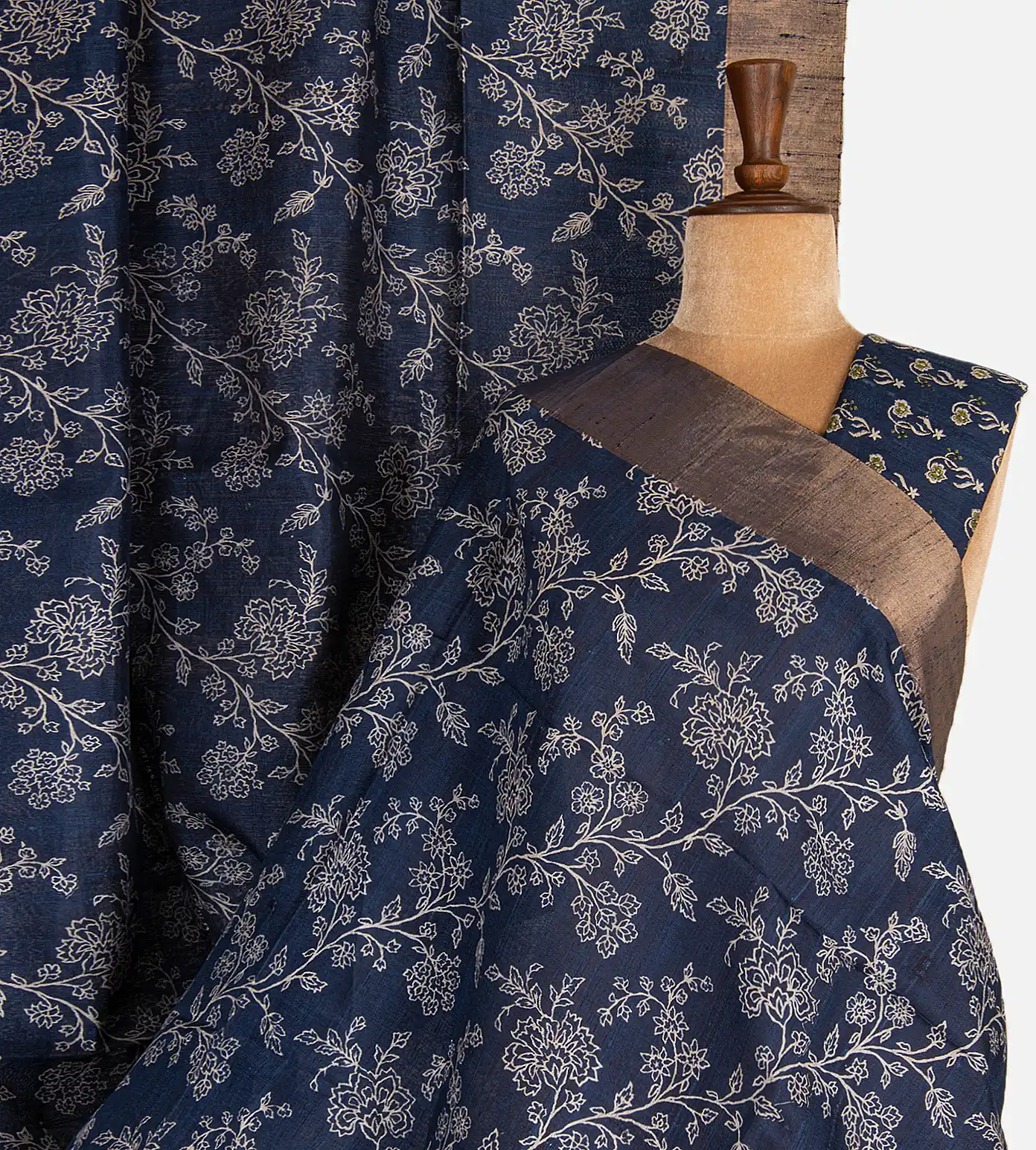 blue-raw-silk-saree-d11134691-a