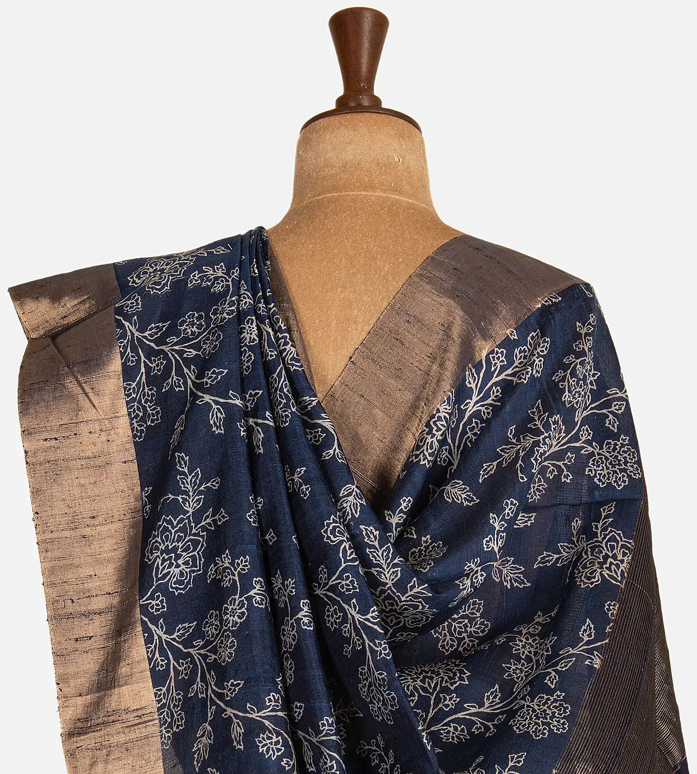blue-raw-silk-saree-d11134691-c