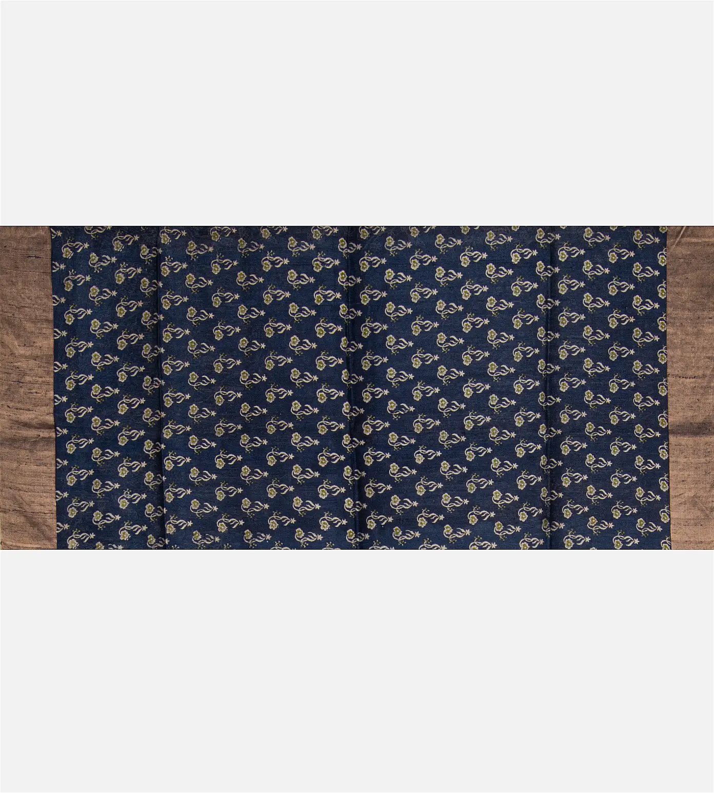 blue-raw-silk-saree-d11134691-d