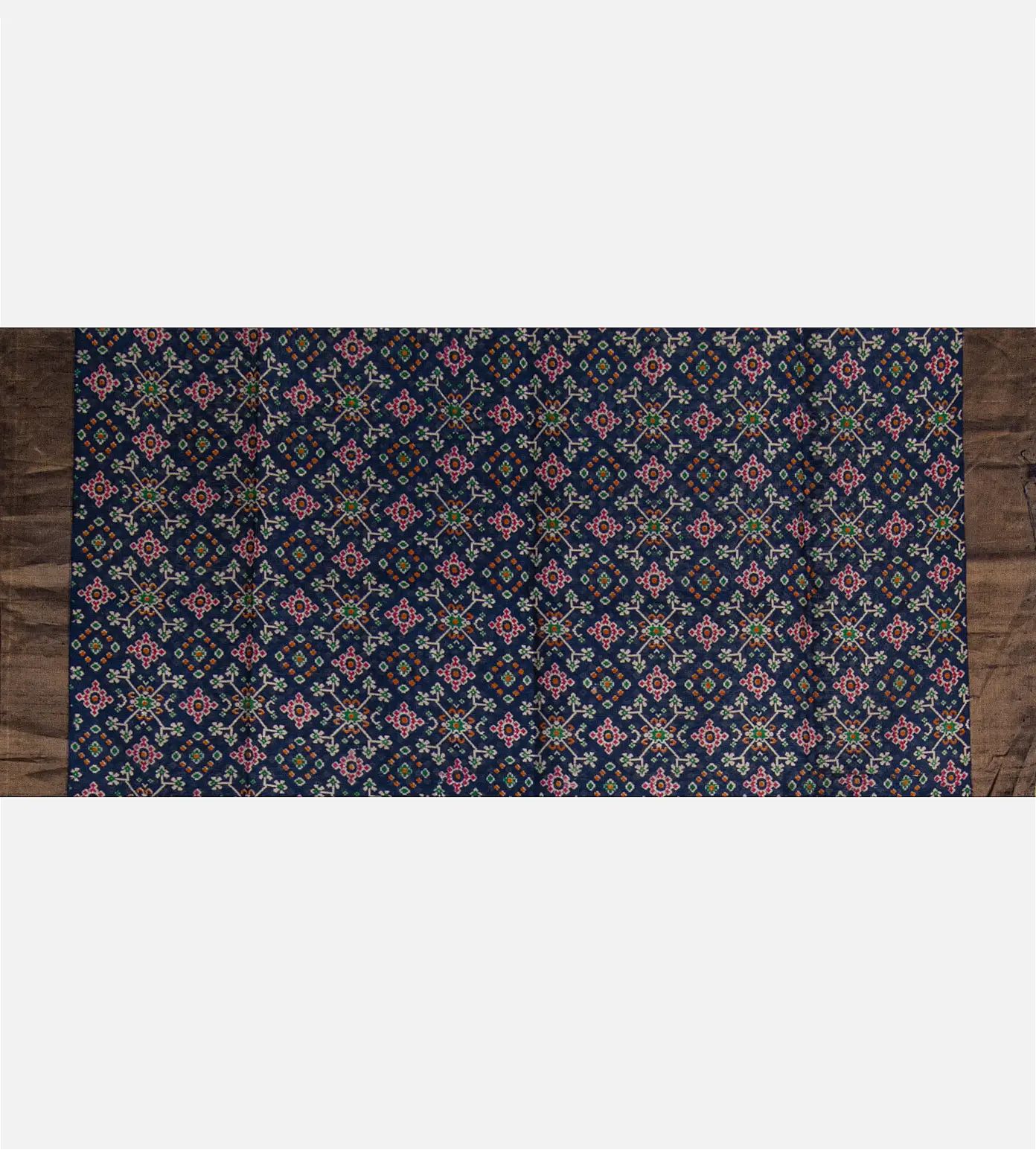 blue-raw-silk-saree-d11134680-d