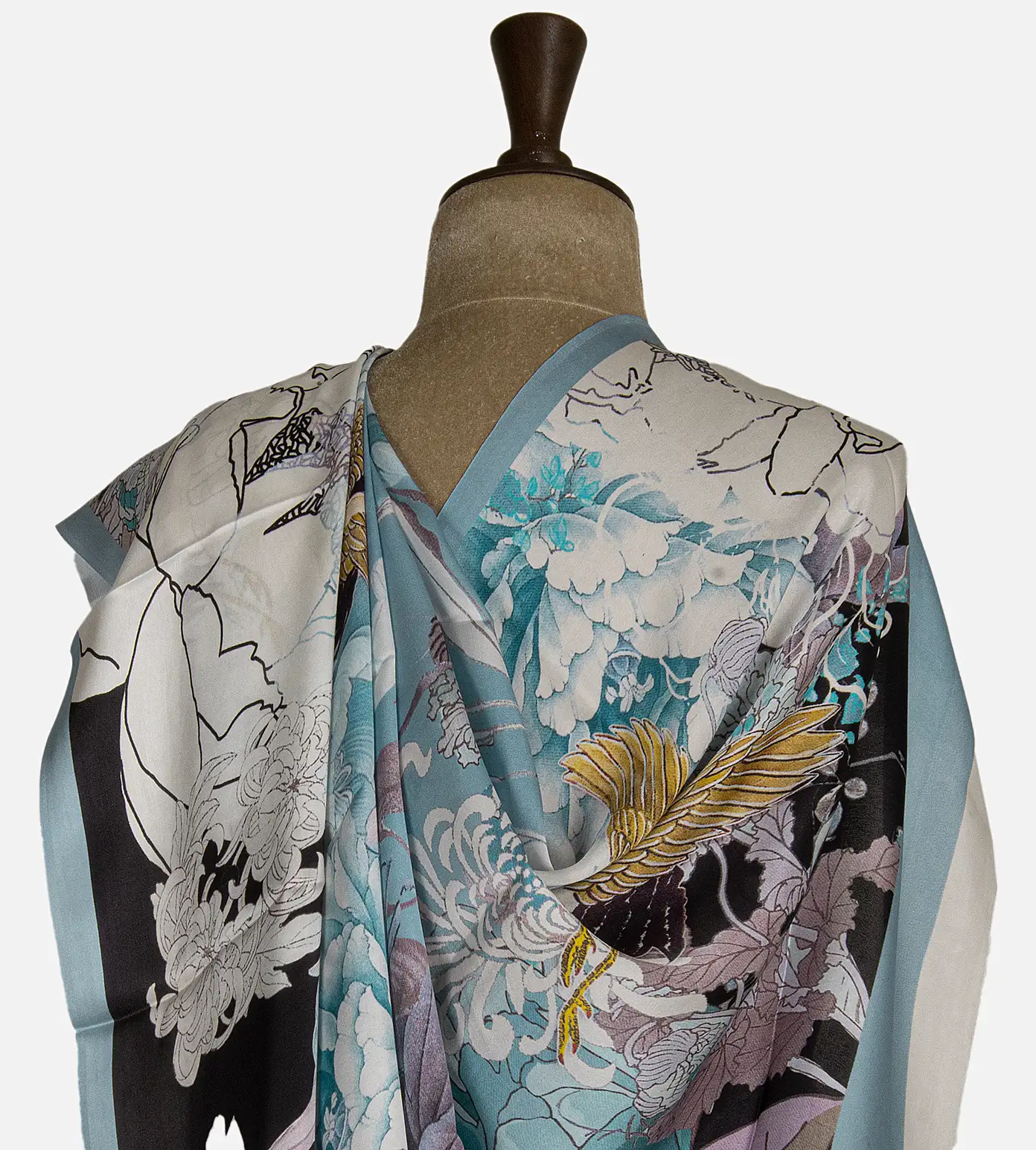 light-blue-satin-crepe-saree-d11134970-c